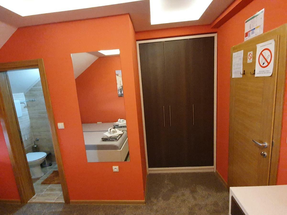 Oldbrick Pub Hotel Zombor Kültér fotó